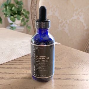 Peter Thomas Roth Retinol Fusion PM serum